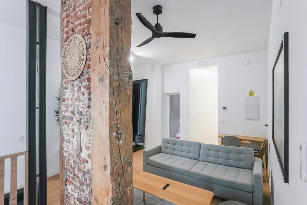 Modern Duplex-2bedrooms 3baths-palacio Madrid